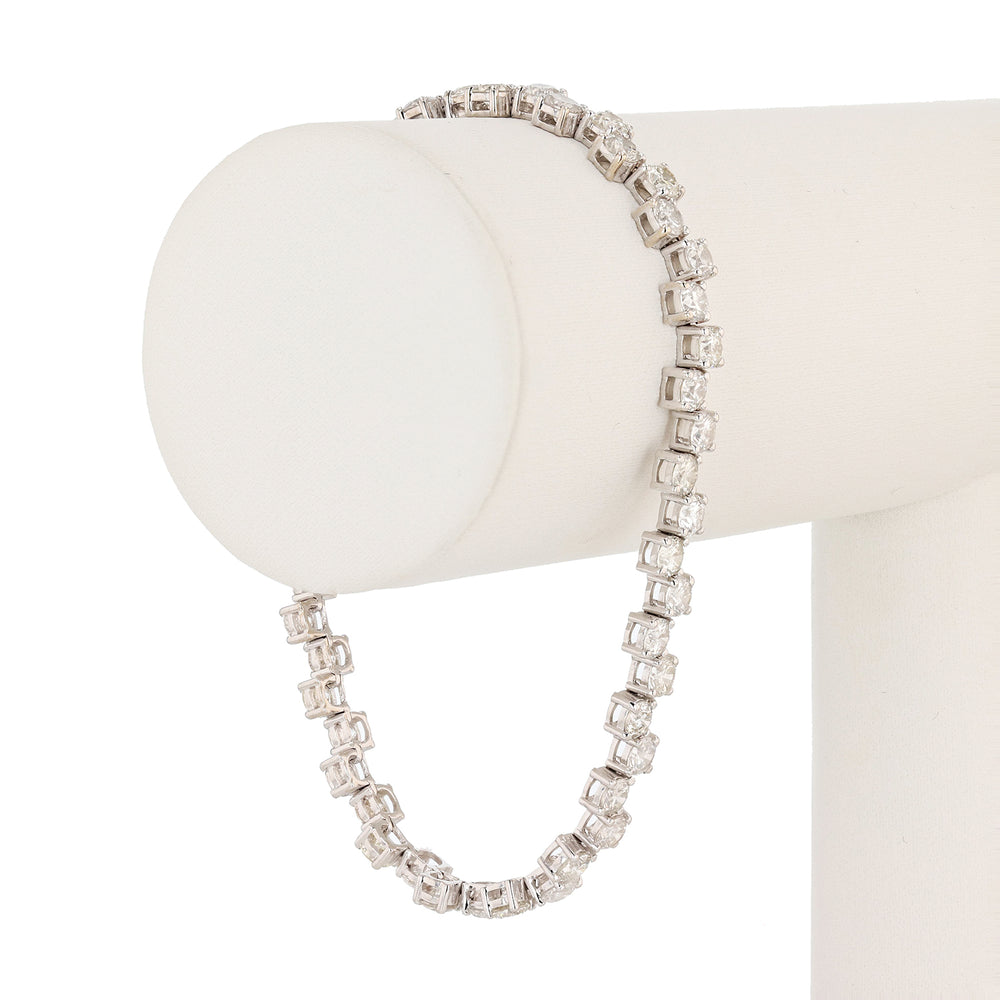 Ladys 18K White Gold Tennis Bracelet